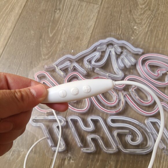 Coors Light Sign - Light Up Faux Neon Coors Light Beer Sign - Picture 2 of 10